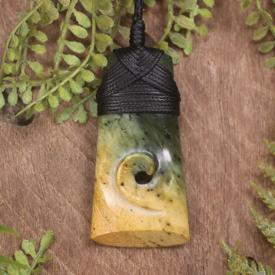 Flower Jade Pounamu Toki with Koru