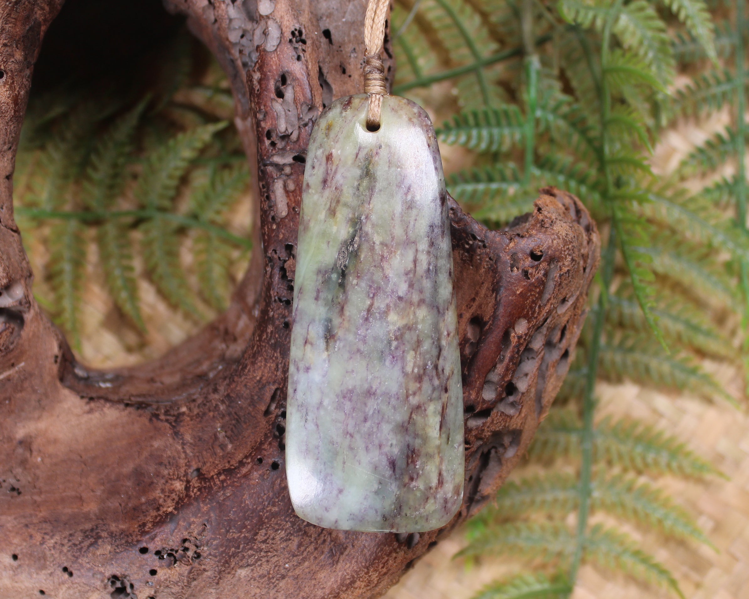 Hapopo Pounamu Toki