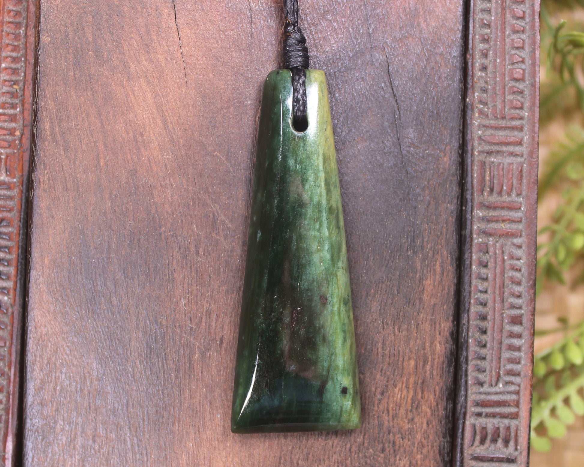 Flower Jade Pounamu Toki Pendant - NZ Greenstone