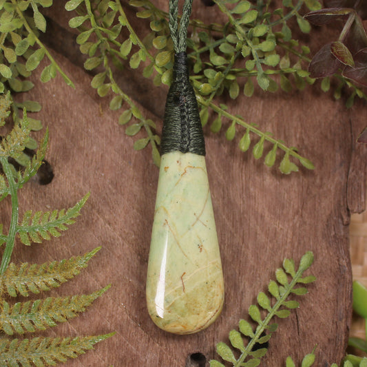 Flower Jade Pounamu - NZ Greenstone
