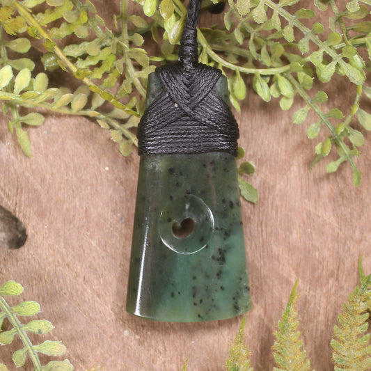 Rimu Pounamu Toki with Koru