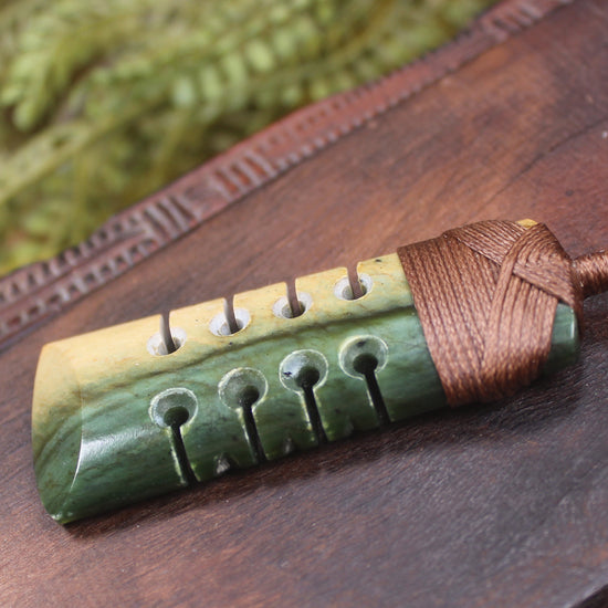 Flower Jade Pounamu Toki