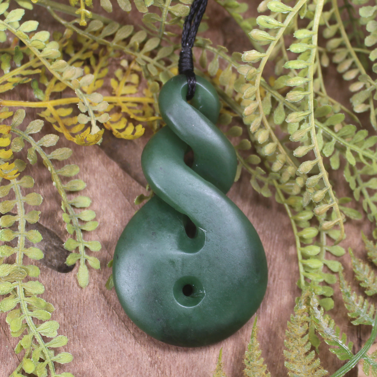 Koru Twist carved from Kawakawa Pounamu - NZ Greenstone