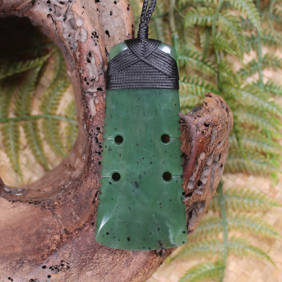 Hapopo Pounamu Toki