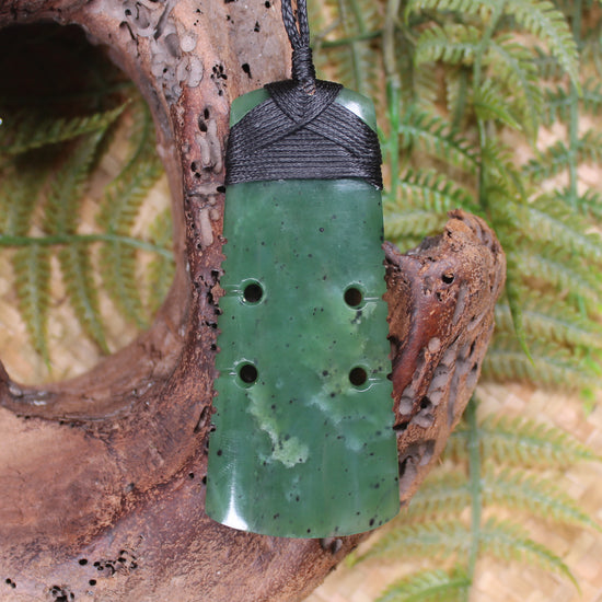Hapopo Pounamu Toki