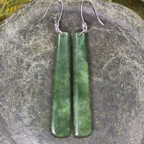 Roimata or Teardrop earrings carved from Kawakawa Pounamu - NZ Greenstone