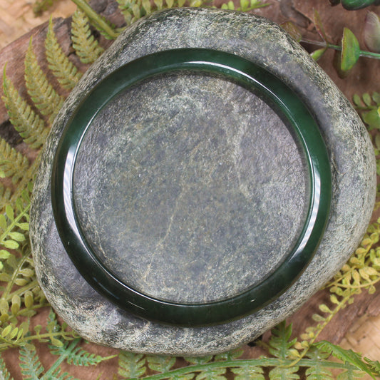 Bangle carved from Kawakawa Pounamu - NZ Greenstone