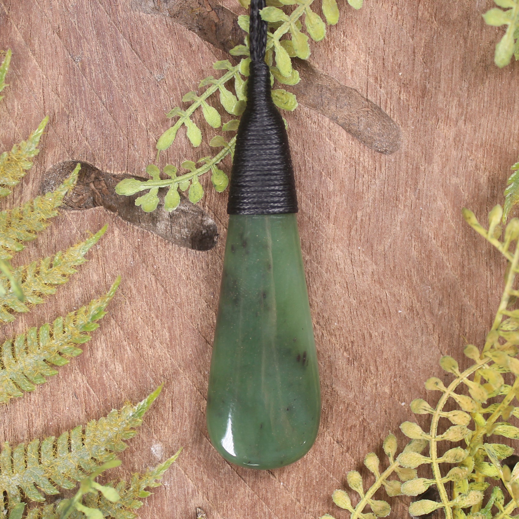Hapopo Pounamu Roimata Pendant - NZ Greenstone