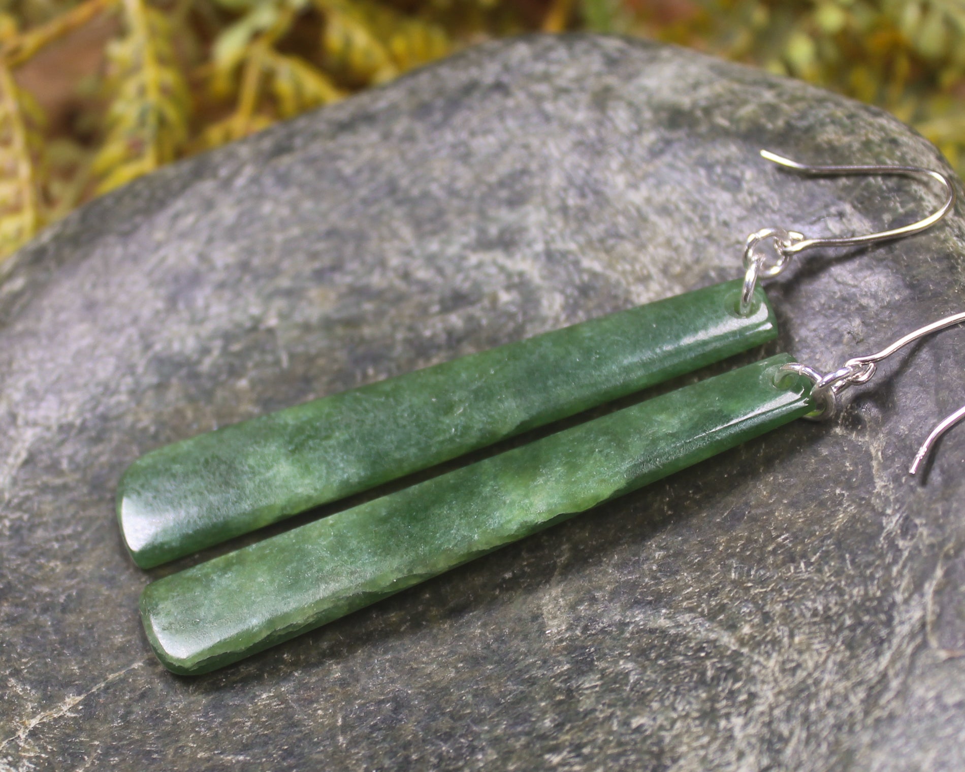 Roimata or Teardrop earrings carved from Kawakawa Pounamu - NZ Greenstone