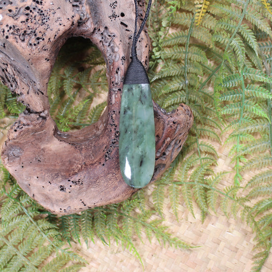 Roimata Teardrop carved from Hapopo Pounamu - NZ Greenstone