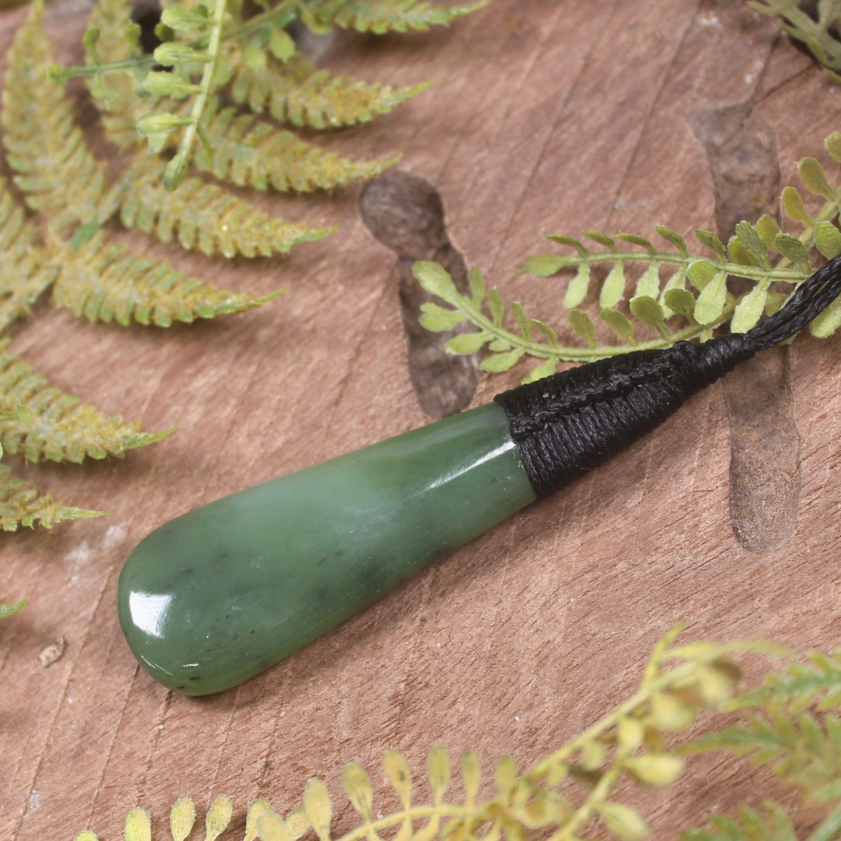 Hapopo Pounamu Roimata Pendant - NZ Greenstone