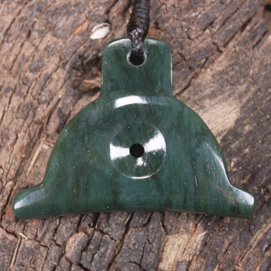 Dog Whistle carved from Kawakawa Pounamu - NZ Greenstone