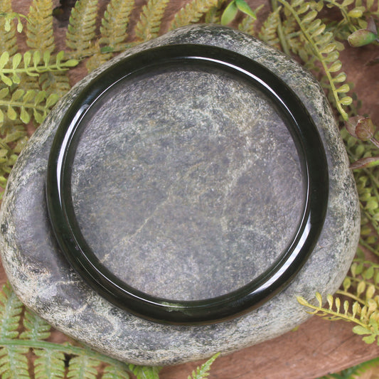 Bangle carved from Kawakawa Pounamu - NZ Greenstone