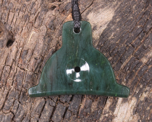 Dog Whistle carved from Kawakawa Pounamu - NZ Greenstone
