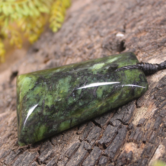 Toki or Adze carved from Douglas Creek - NZ Greenstone