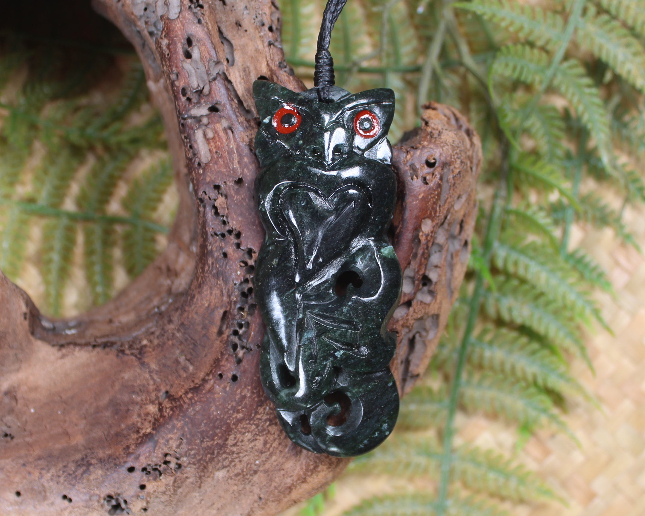 Manaia pendant carved from NZ Serpentine