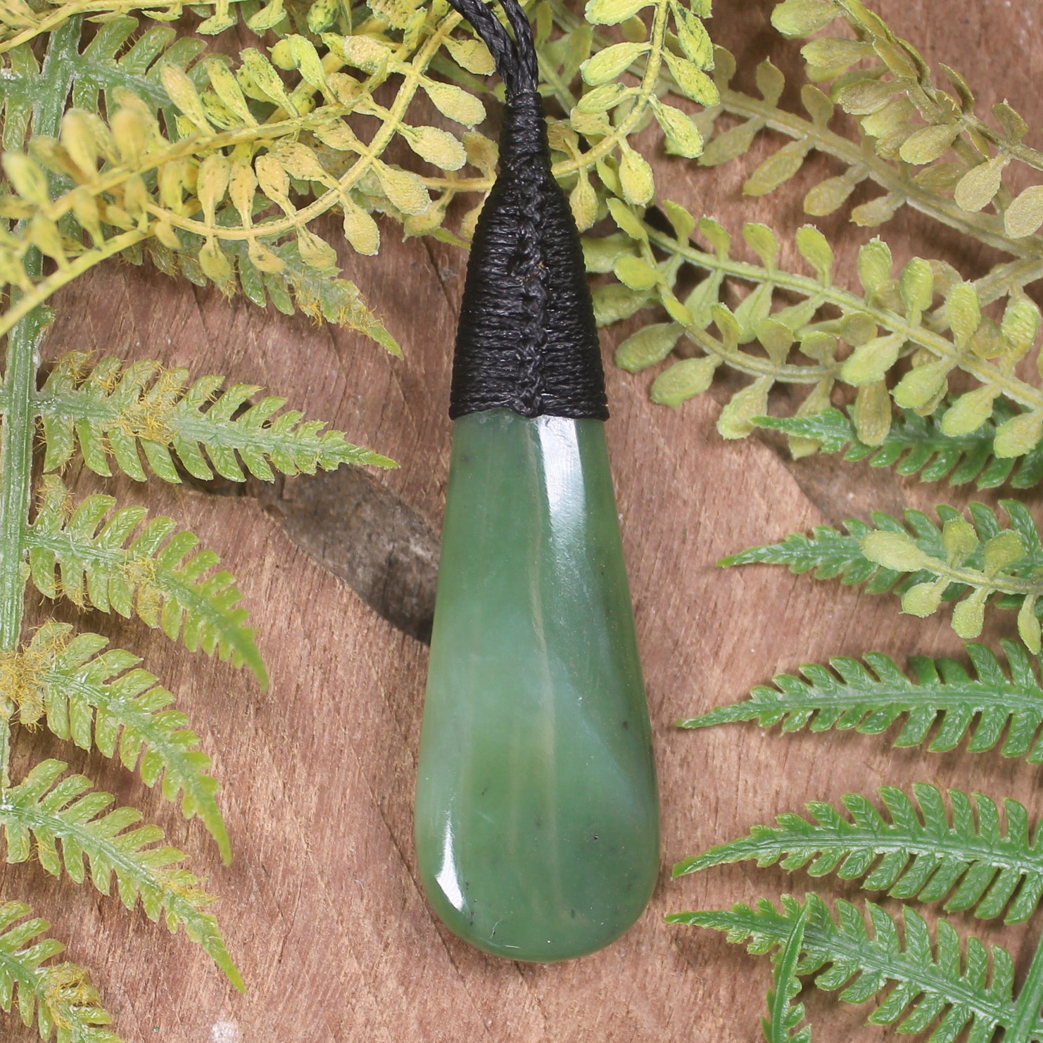 Roimata or Teardop carved from Hapopo Pounamu - NZ Greenstone