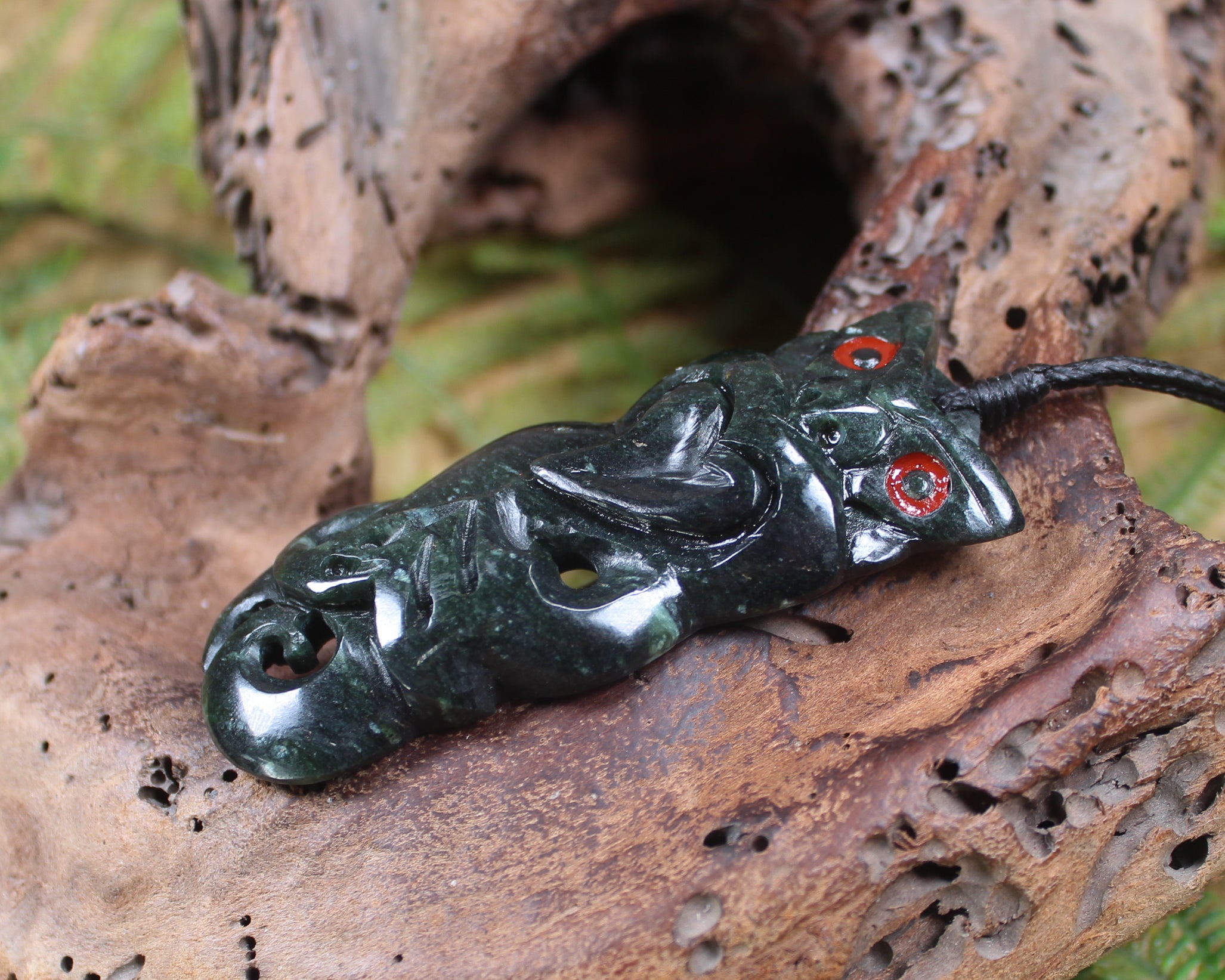 Manaia pendant carved from NZ Serpentine