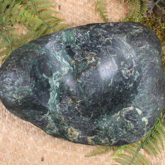 NZ Serpentine Bowl