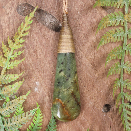 Flower Jade Pounamu - NZ Greenstone