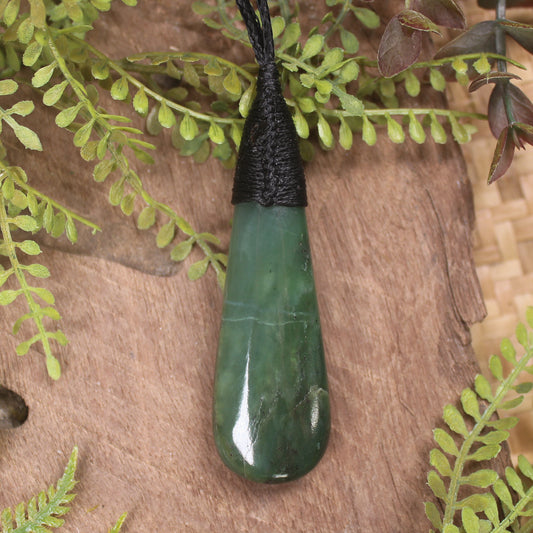 Roimata or Teardop carved from Hapopo Pounamu - NZ Greenstone