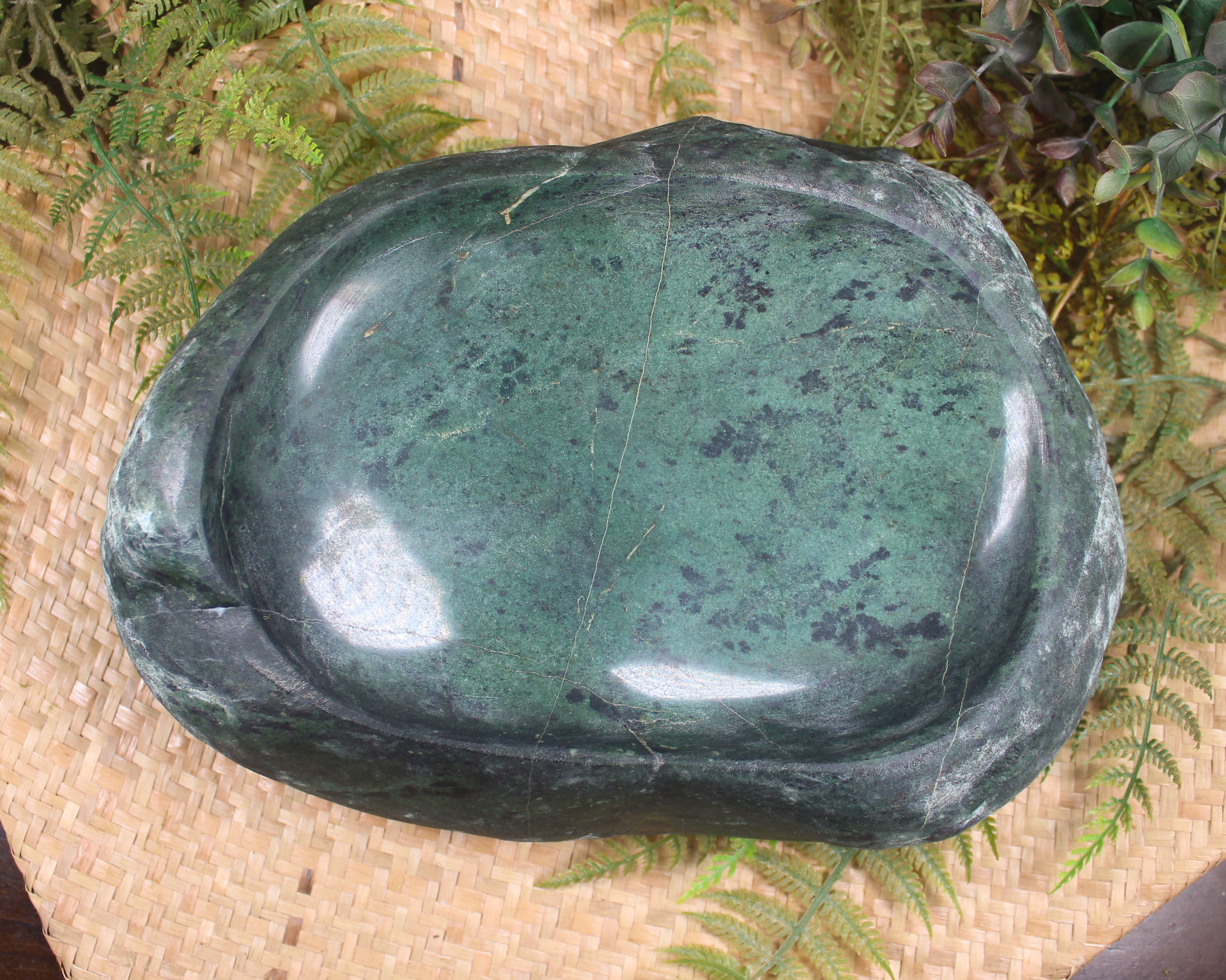 NZ Serpentine Bowl