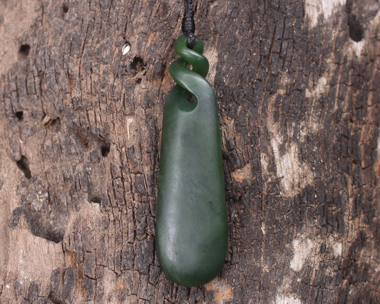 Kawakawa Pounamu Roimata Pendant - NZ Greenstone