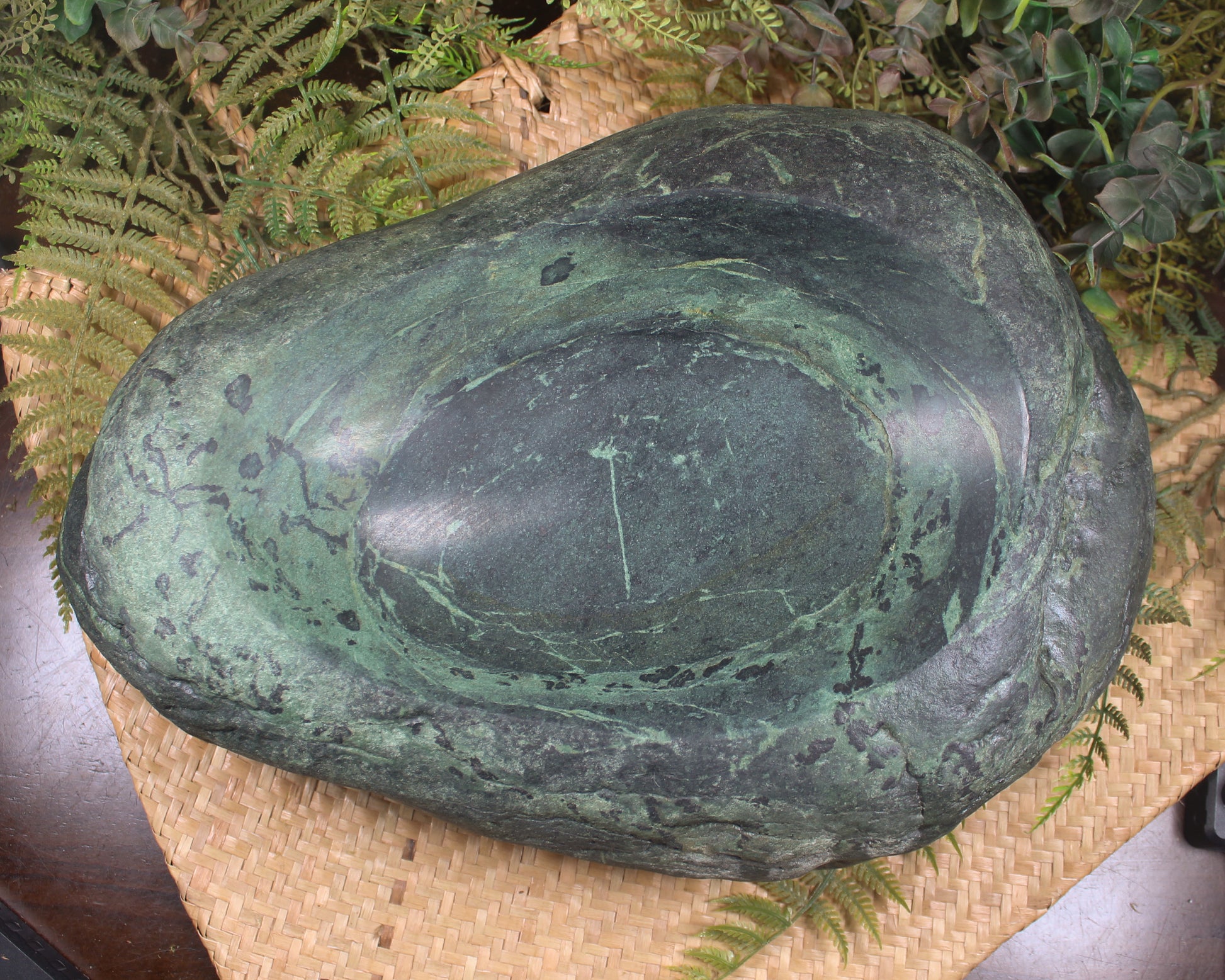 NZ Serpentine Bowl