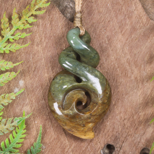 Twist or Pikorua carved from Flower Jade Pounamu - NZ Greenstone