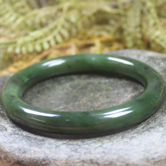 Bangle carved from Kawakawa Pounamu - NZ Greenstone