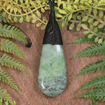 Roimata or Teardop carved from Hapopo Pounamu - NZ Greenstone