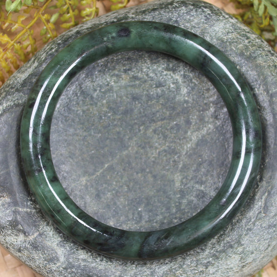 Bangle carved from Rimu Pounamu - NZ Greenstone