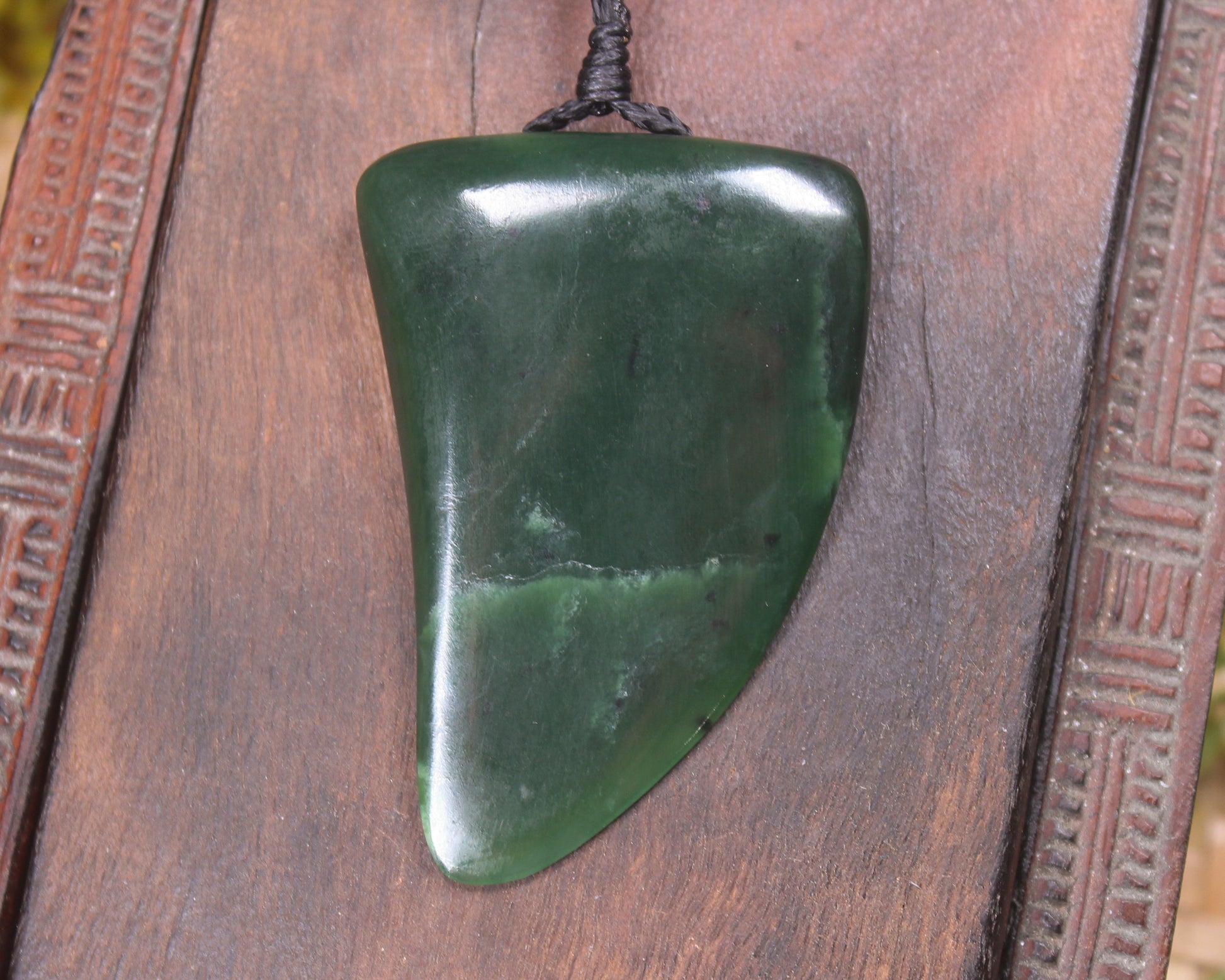 Taniwha Tooth or Niho carved from Kawakawa Pounamu - NZ Greenstone