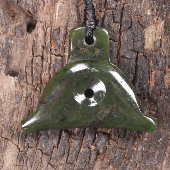 Rimu pounamu dog whistle
