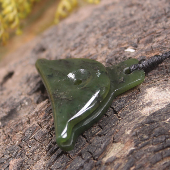 Rimu pounamu dog whistle