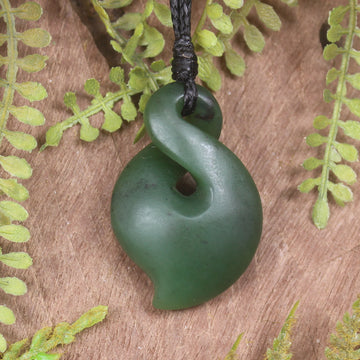 Twist or Pikorua carved from Hapopo Pounamu - NZ Greenstone