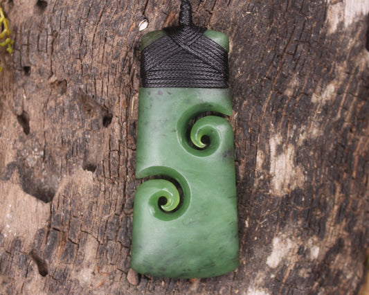 Toki or Adze with Koru carved from Hapopo Pounamu - NZ Greenstone