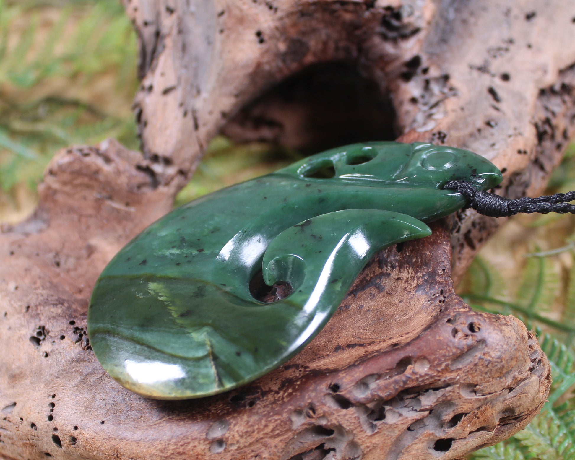 Manaia carved from Kawakawa Pounamu - NZ Greenstone