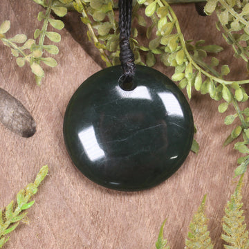 NZ Greenstone Porowhita Pendant Kawakawa Pounamu