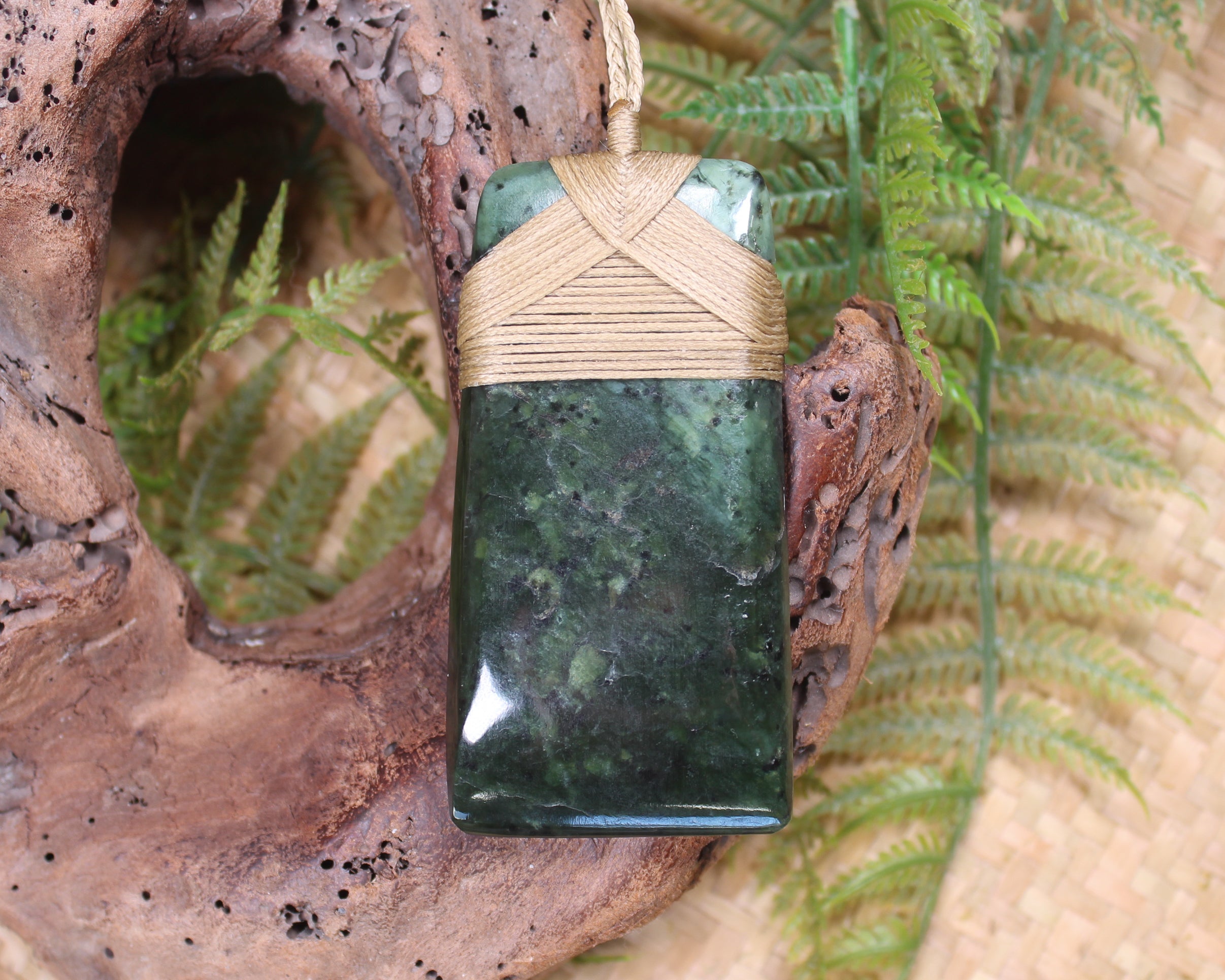 Rimu Pounamu Toki