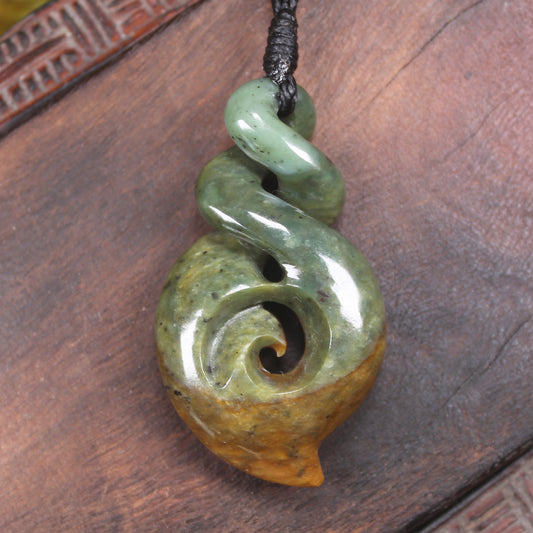 Flower Jade Koru Twist Pounamu - NZ Greenstone
