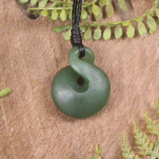 Twist or Pikorua carved from Hapopo Pounamu - NZ Greenstone