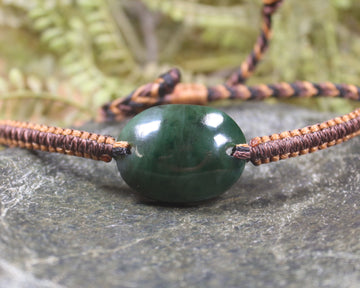 Kawakawa Pounamu cord bracelet