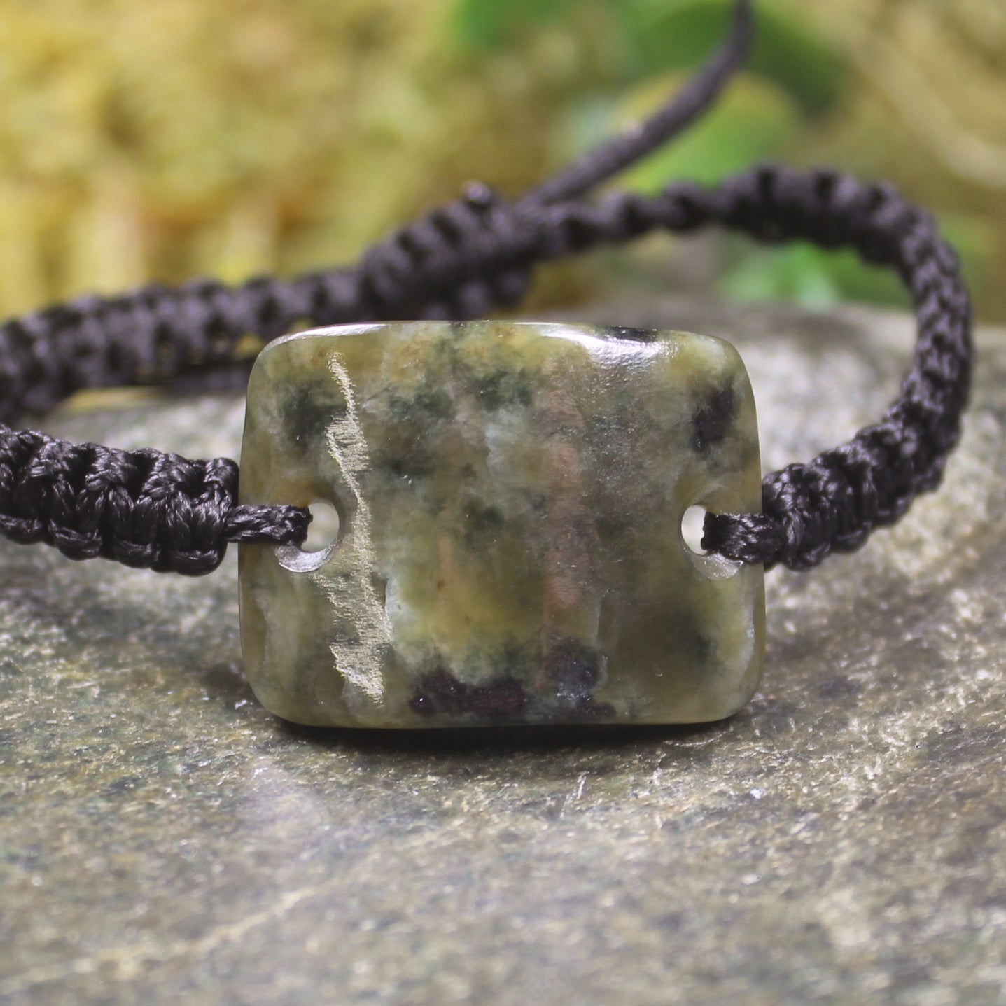 Adjustable cord bracelet with Rimu Pounamu