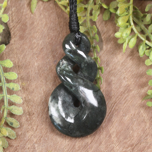 Twist or Pikorua carved from Inanga  Pounamu - NZ Greenstone