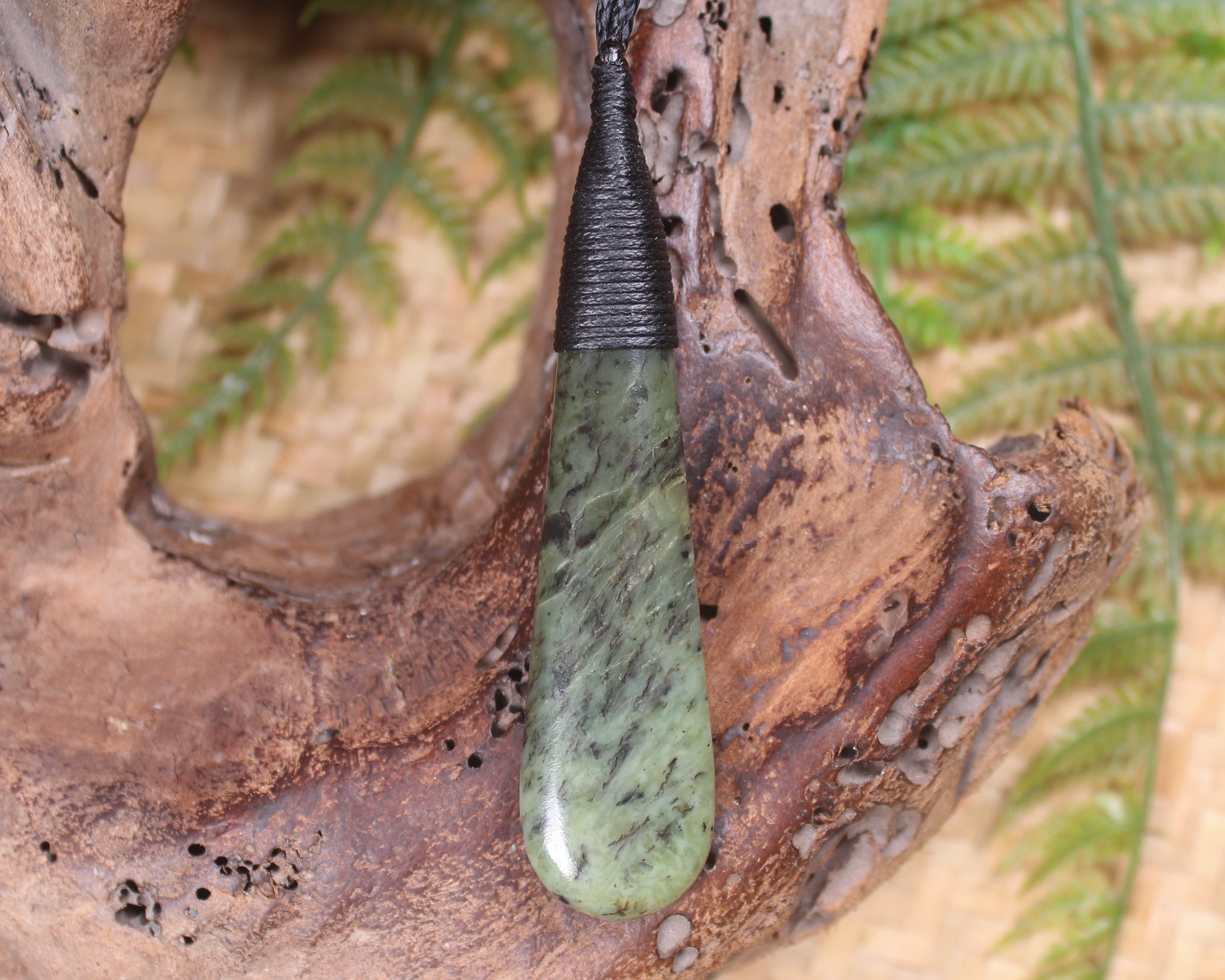 Rimu Pounamu Roimata Pendant - NZ Greenstone