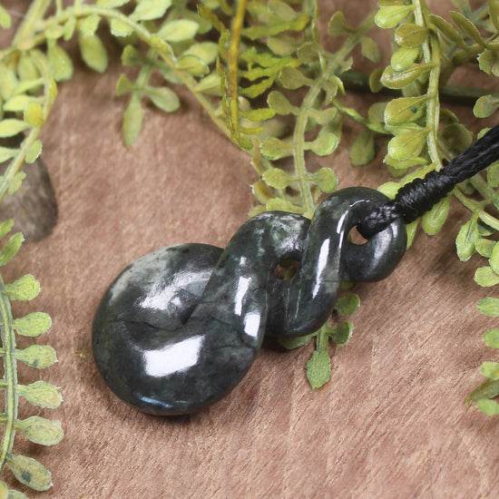 Twist or Pikorua carved from Inanga  Pounamu - NZ Greenstone