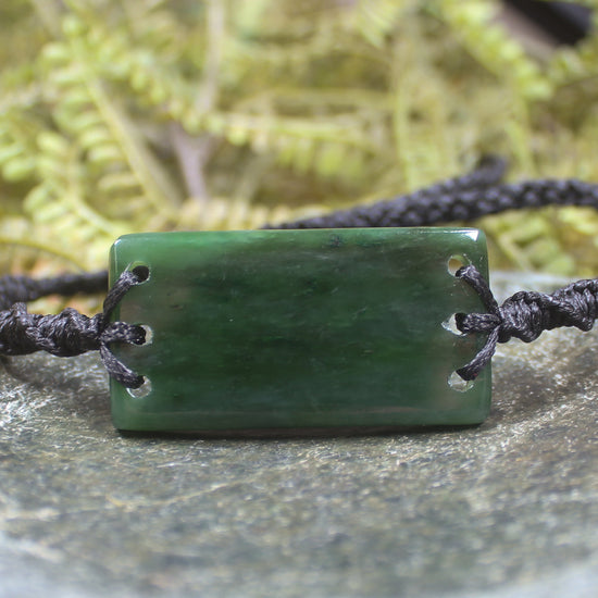 Kawakawa Pounamu cord bracelet