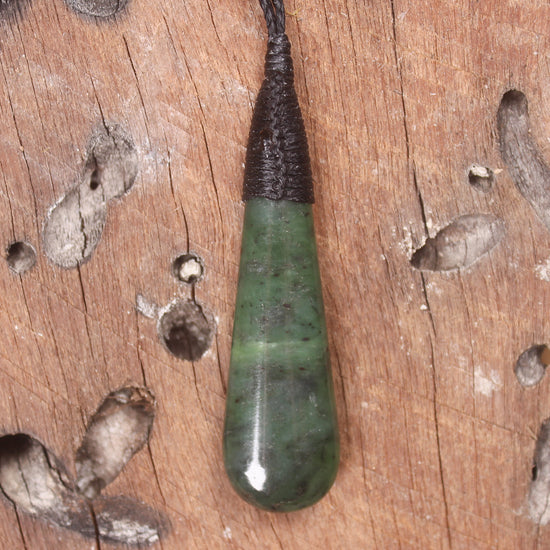 Roimata Teardrop carved from Hapopo Pounamu - NZ Greenstone
