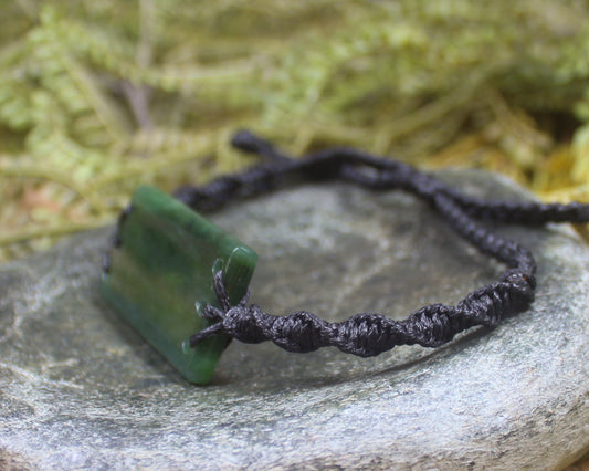 Kawakawa Pounamu cord bracelet